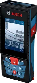 디지털 디스플레이가 장착된 Bosch GLM 150 C 레이저 측정기.