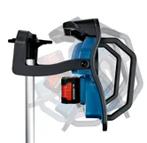 삼각대에 장착한 Bosch GLI 18V-10000 C 작업등, 조절 가능한 헤드.