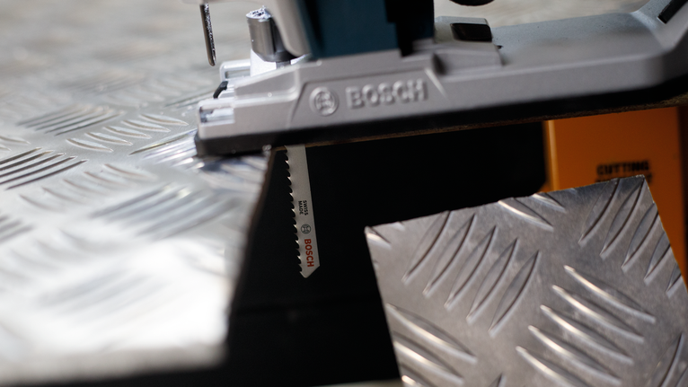 PRO Alu T127D 직쏘날, 100mm, 5개 금속 체크판을 자르는 퍼즐입니다.