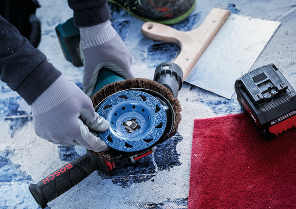 표면 처리를 위한 Bosch 연마 브러시 휠.