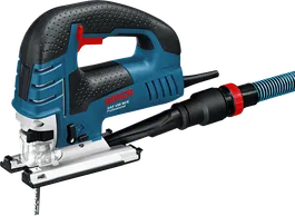 780W 입력과 150mm 목재 절단 깊이를 갖춘 Bosch GST 150 BCE 톱.